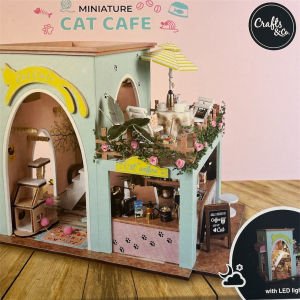 Cat Cafe